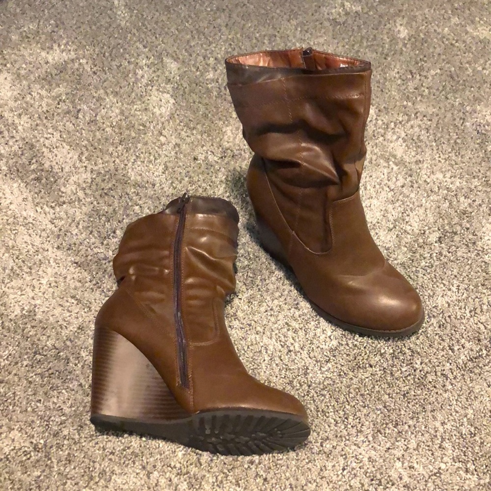 Classic brown wedge booties